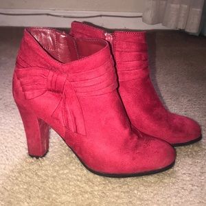 red booties